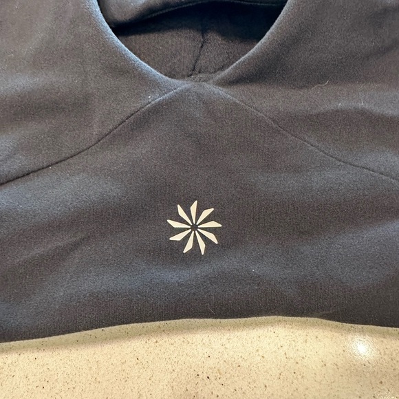 Athleta workout top - Picture 3 of 3